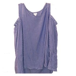 Very flattering shirt